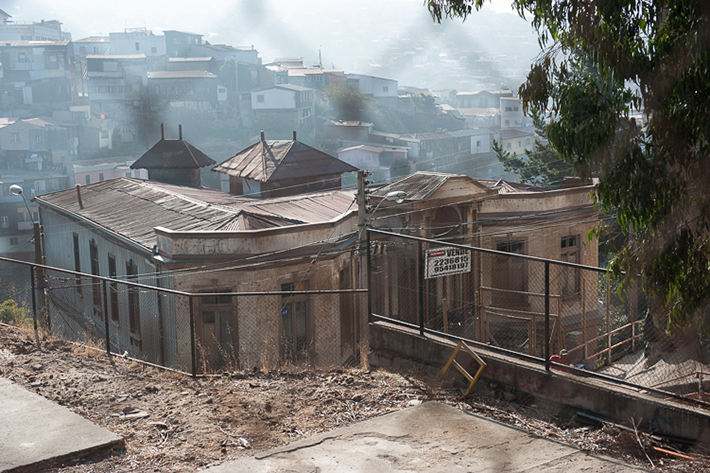 Ruined house, Valparaiso, Chile